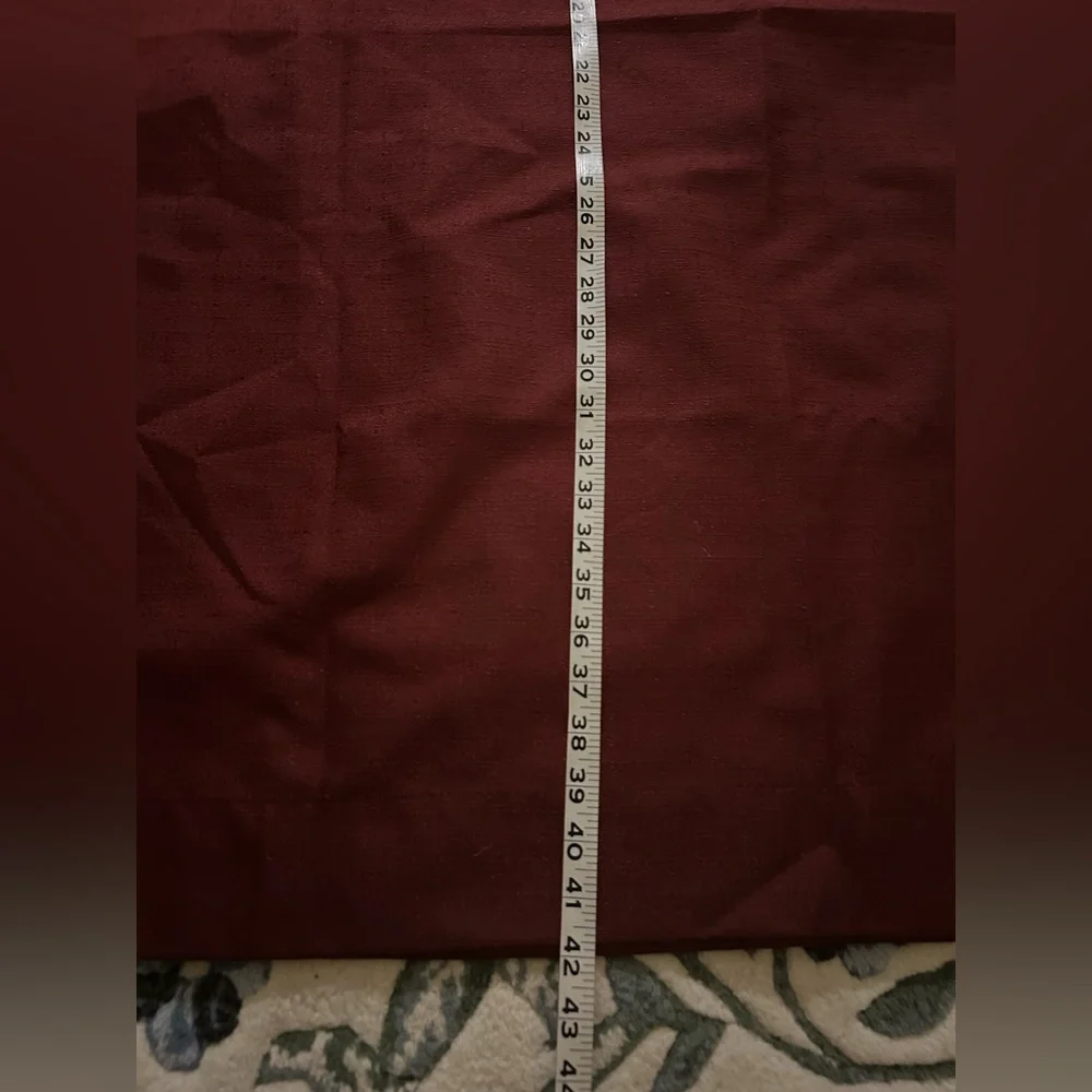 Maroon/Red Polyester Rectangle/Rectangular Curtain/Drape/Piece of Fabric
